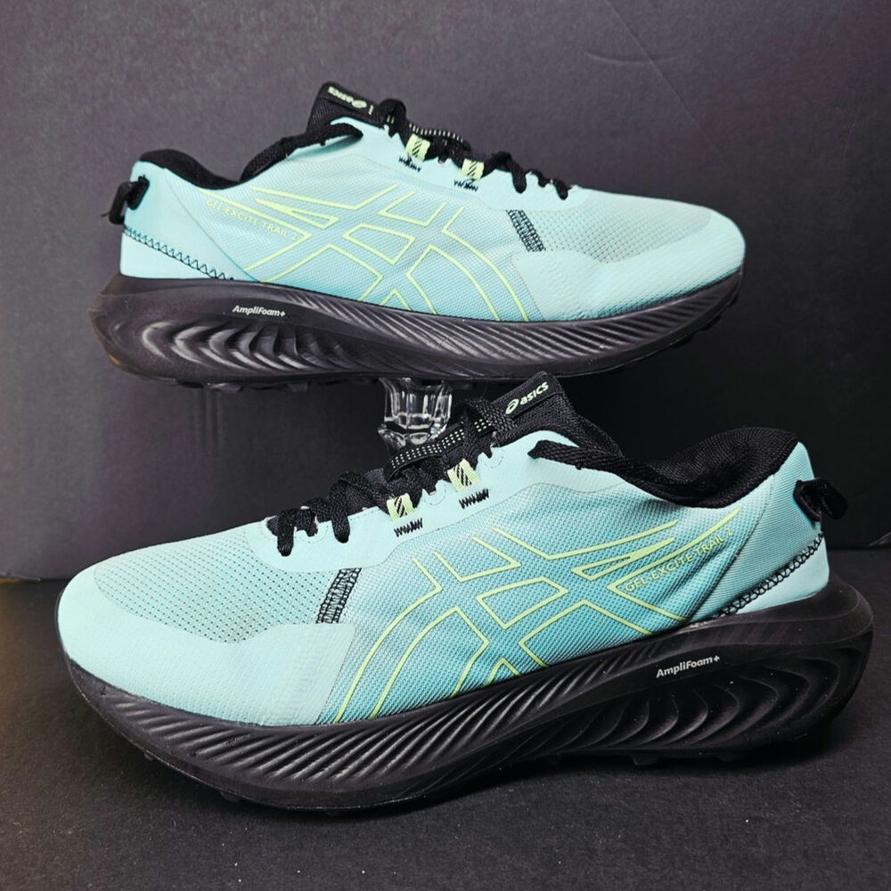 Asics Women 9 Comfy footwear